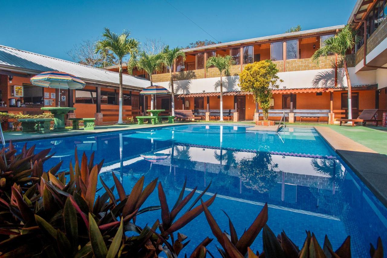 Hotel La Hacienda Quesada  Kültér fotó