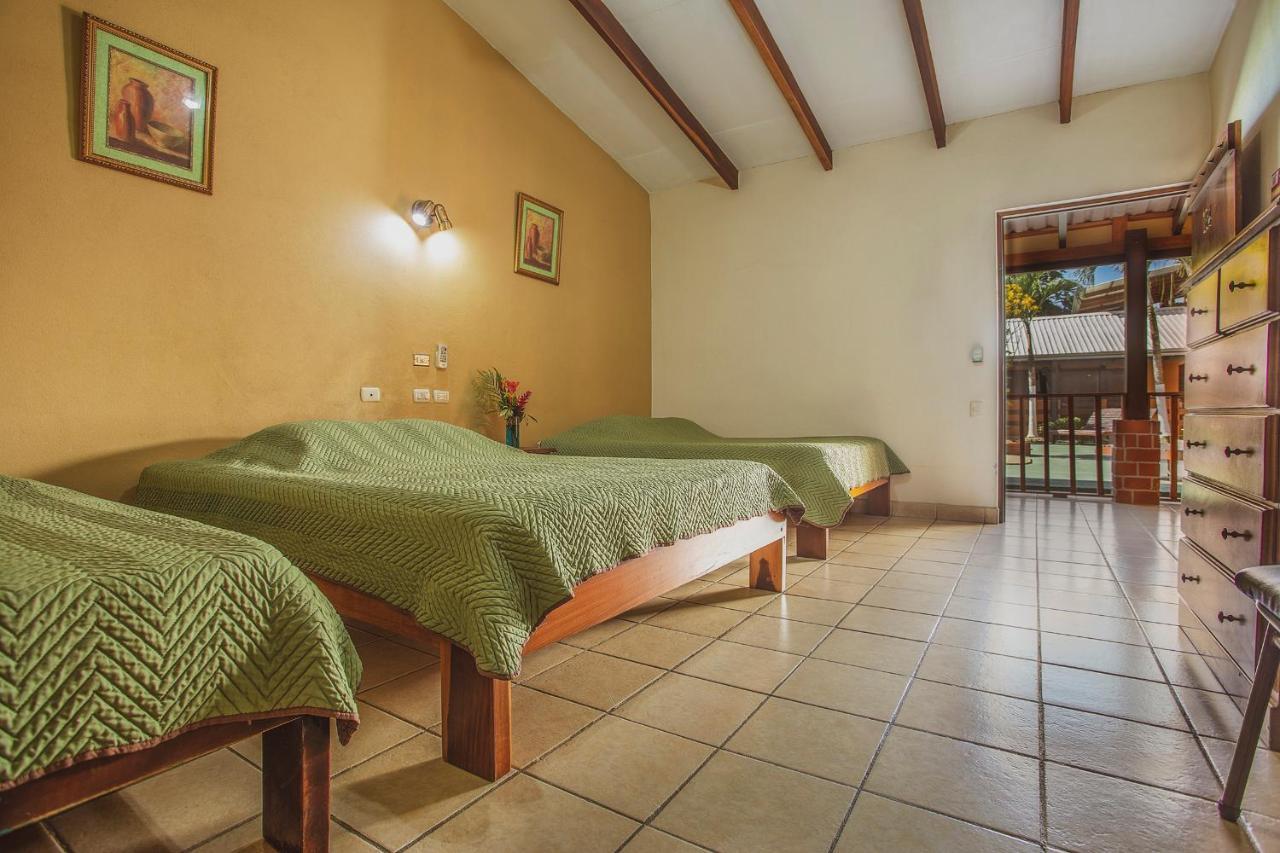 Hotel La Hacienda Quesada  Kültér fotó