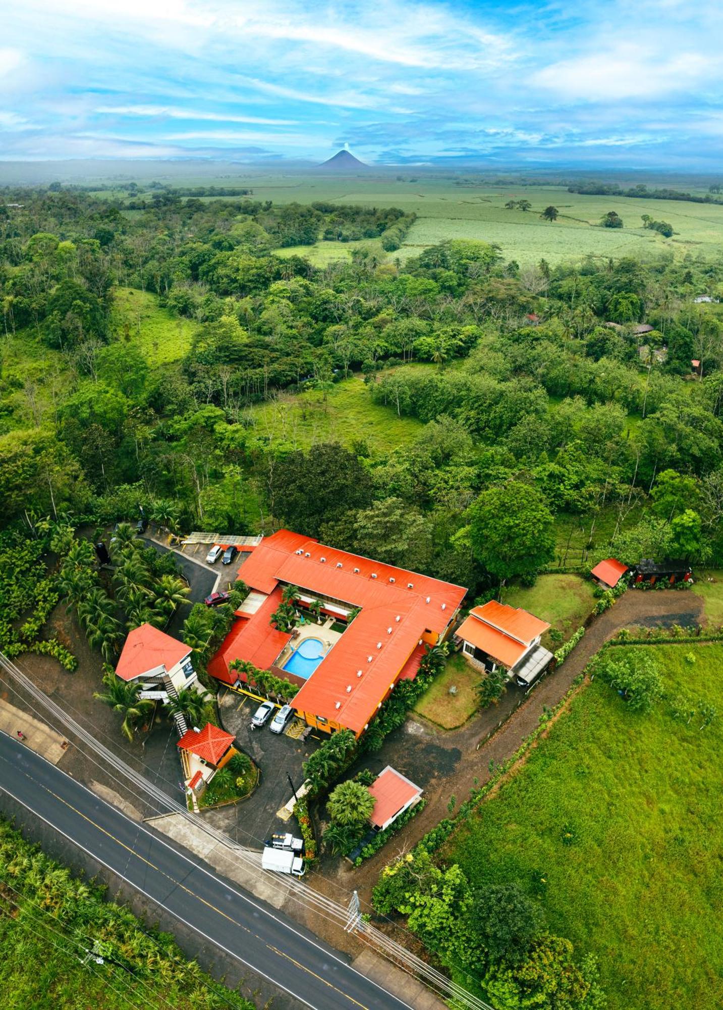 Hotel La Hacienda Quesada  Kültér fotó